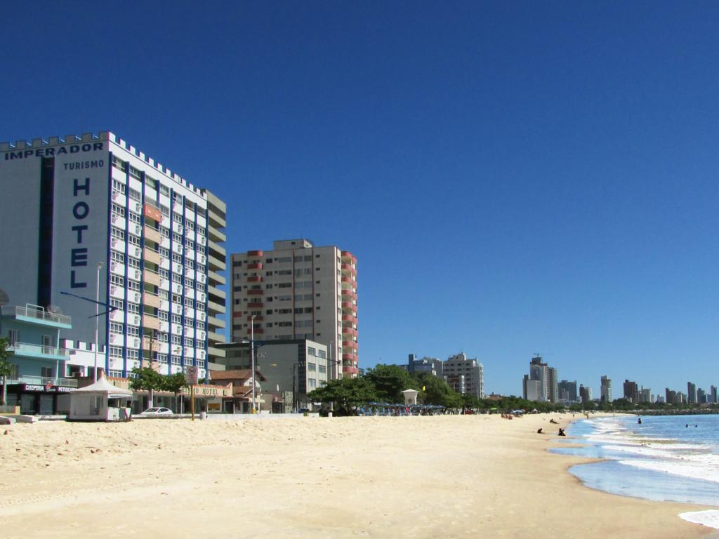 Imperador Turismo Hotel Picarras Ngoại thất bức ảnh