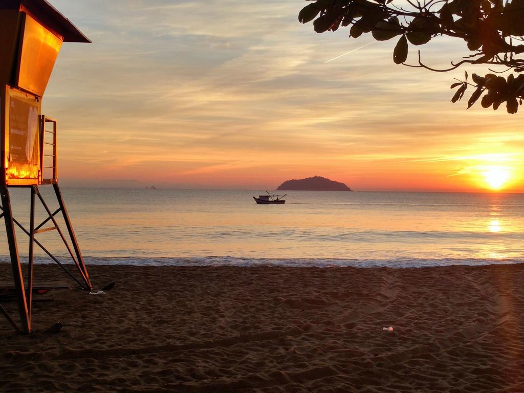 Imperador Turismo Hotel Picarras Ngoại thất bức ảnh
