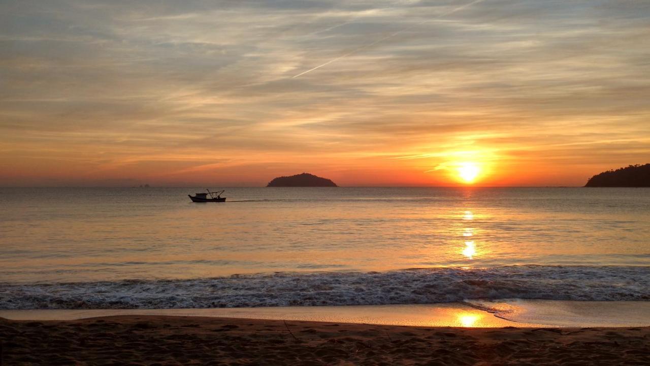 Imperador Turismo Hotel Picarras Ngoại thất bức ảnh