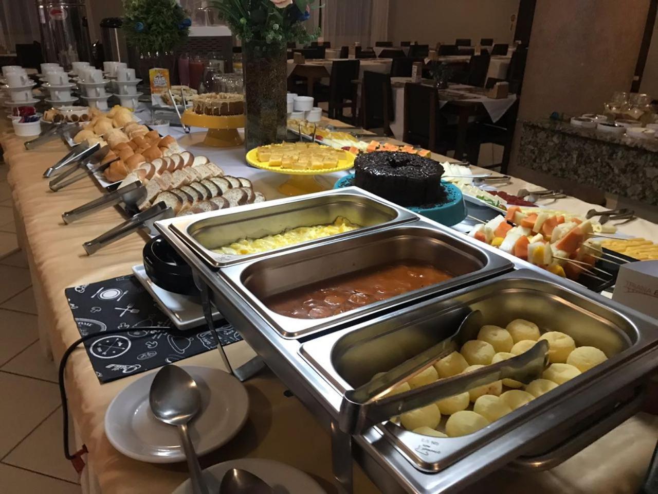 Imperador Turismo Hotel Picarras Ngoại thất bức ảnh