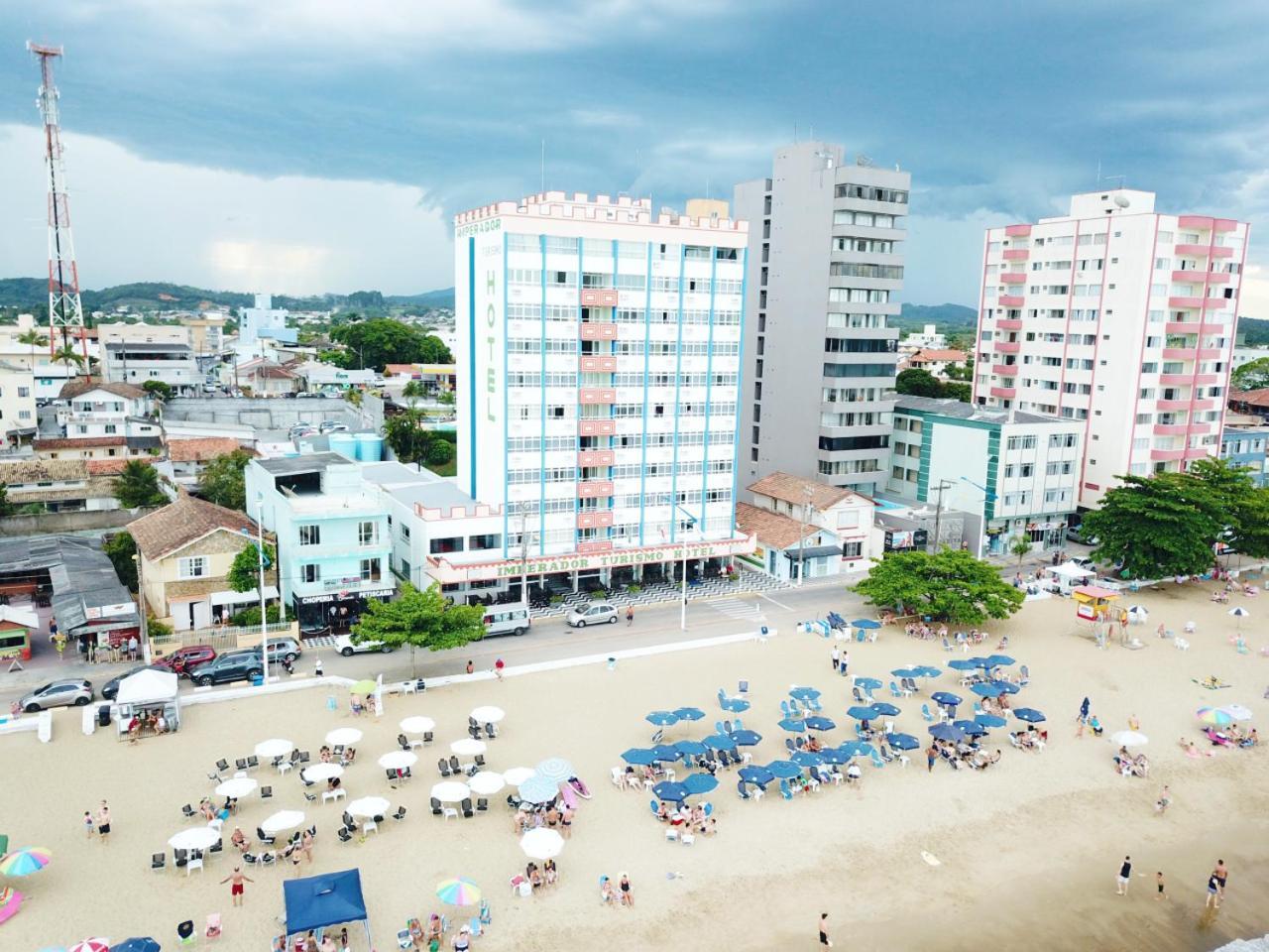 Imperador Turismo Hotel Picarras Ngoại thất bức ảnh