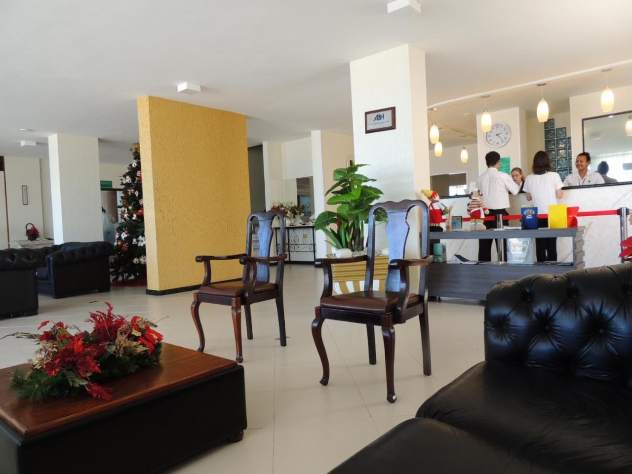 Imperador Turismo Hotel Picarras Ngoại thất bức ảnh